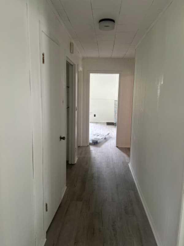 Building Photo - 221 Wilkins Ave