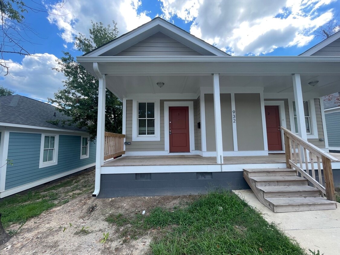 932 Oglethorpe St Unit 1, Macon, GA 31201 Room for Rent in Macon, GA