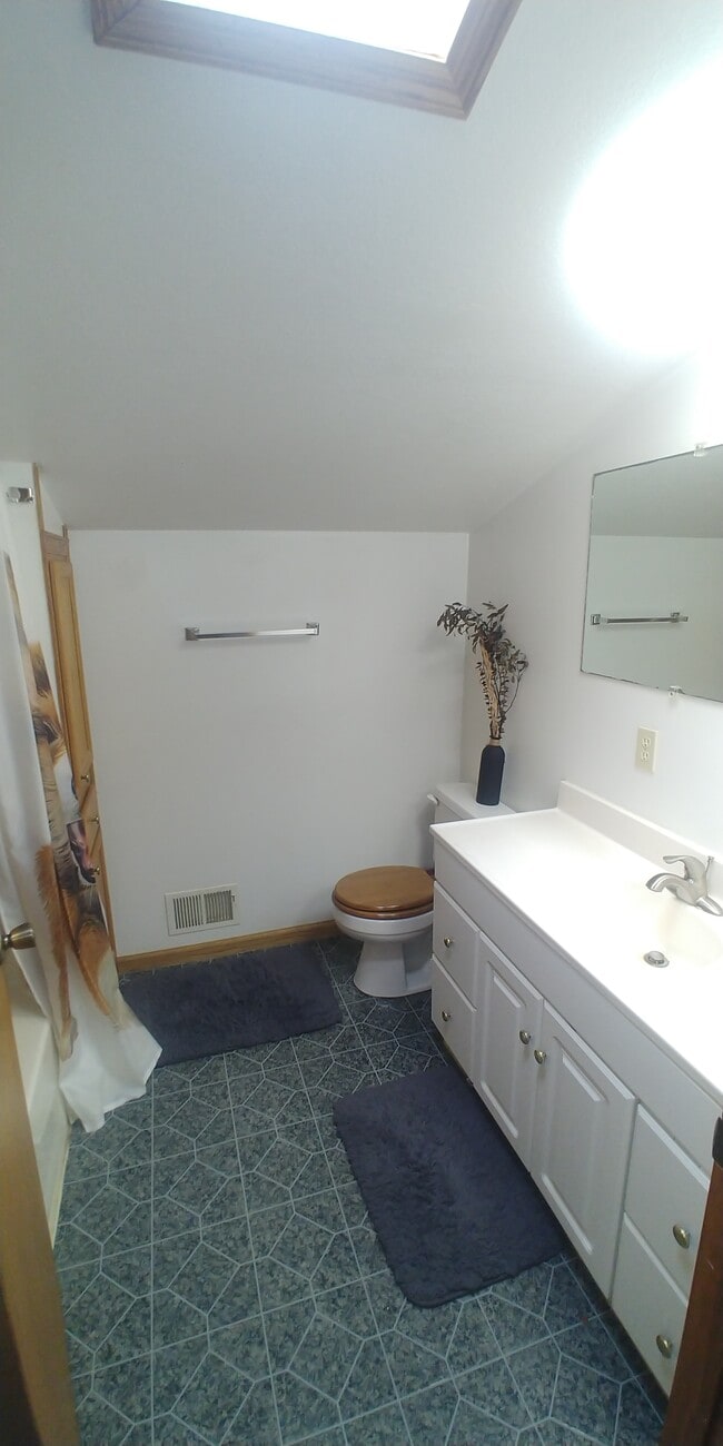 Foto del edificio - 7918 E 500N Rd