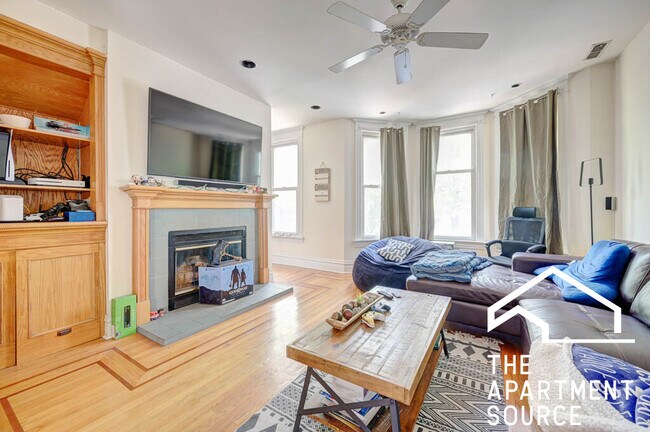 Building Photo - 1217 W George St