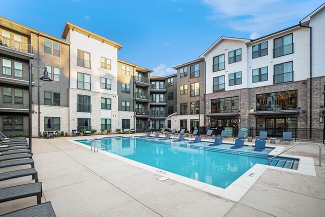 Tributary Rise - Apartments at 3090 Highway 280 Vestavia, AL ...