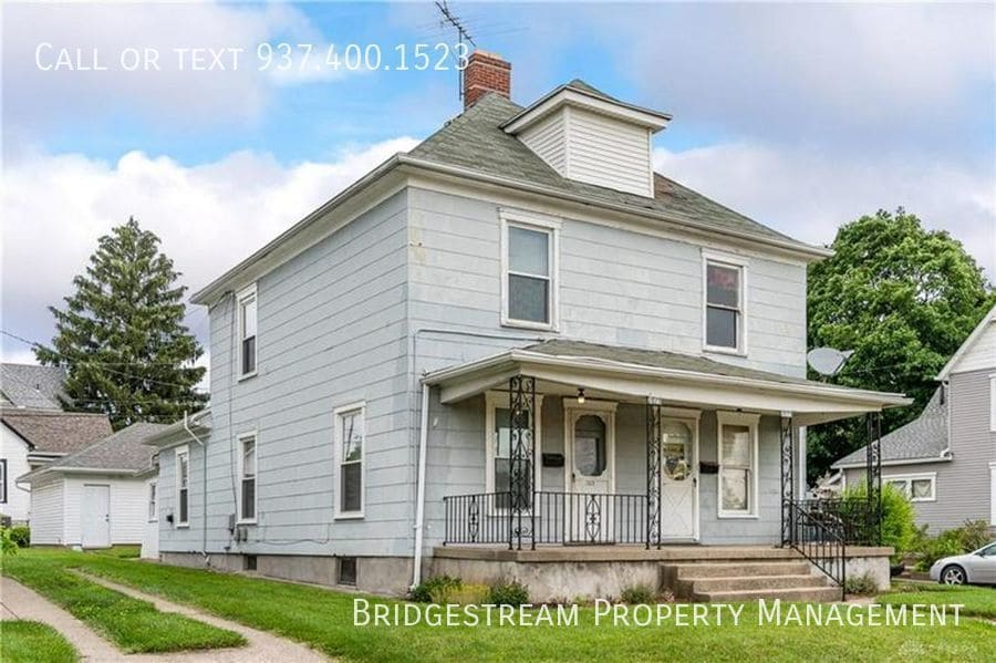 Primary Photo - 2 Bedroom, 2 Bath Duplex with Detached Gar...