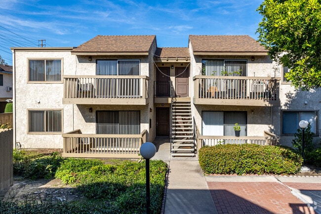 Foto del edificio - Lincoln Villas Apartment Homes