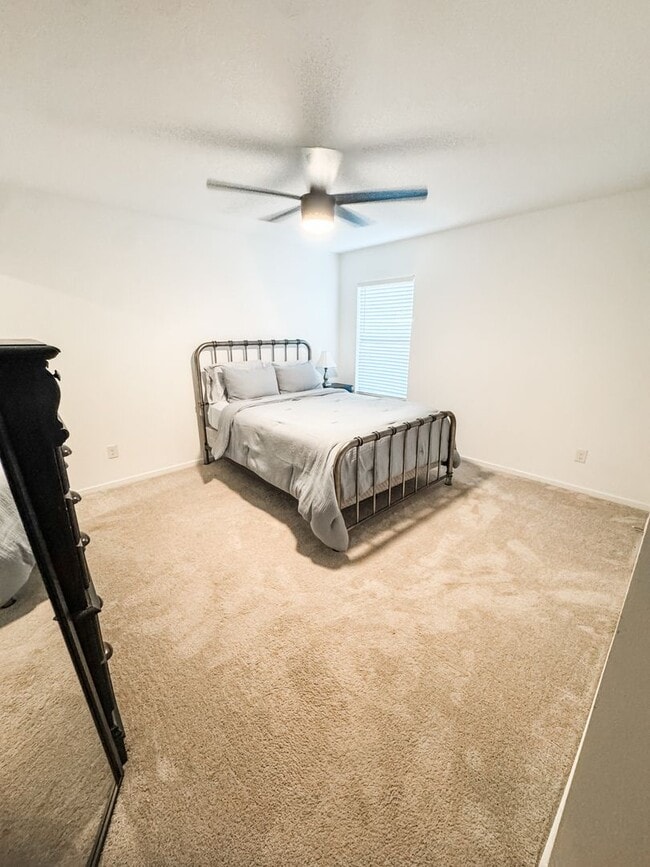 Building Photo - NEW HOME IN PLEASANT HILL AVAILABLE FOR DECEMBER MOVE IN!