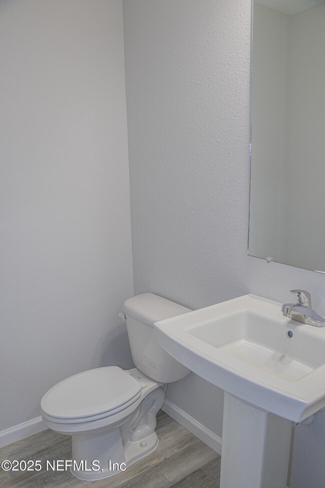 Foto del edificio - 4906 Spring Glen Rd