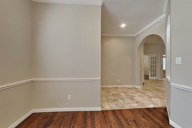Foto del edificio - 15610 Forest Run Dr