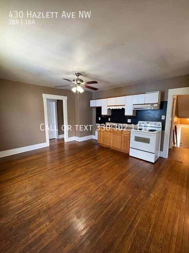 Foto del edificio - 430 Hazlett Ave NW