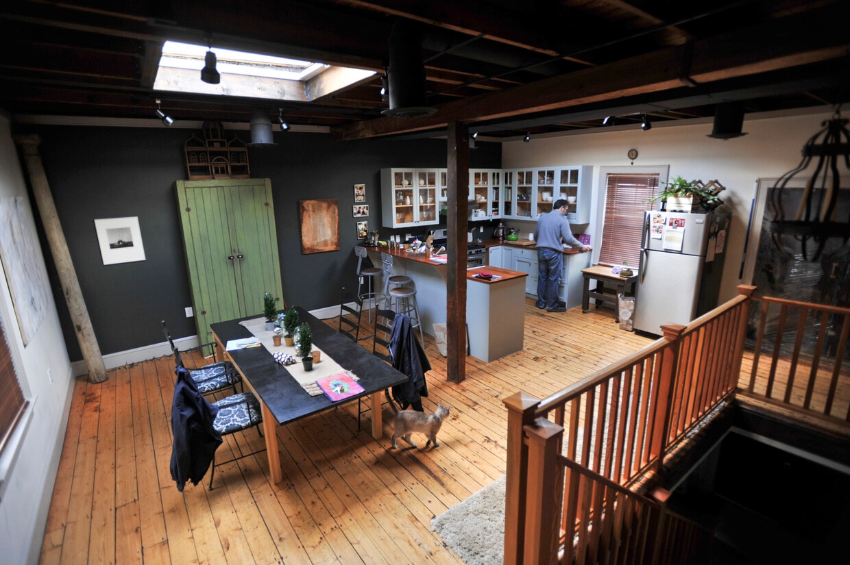 30 Bradford St, Bristol, RI 02809 Rentals in Bristol at 30 Bradford St