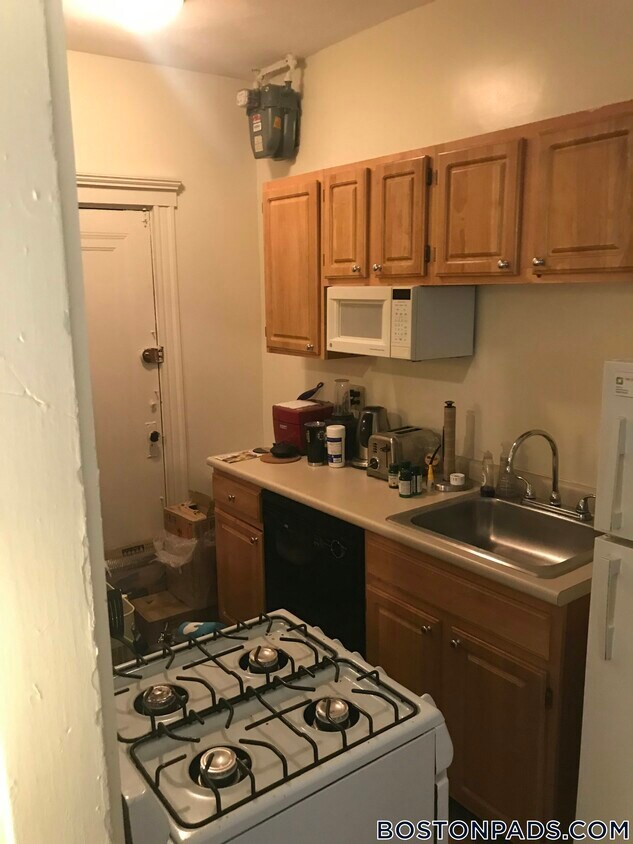 Foto principal - 143 Park Dr