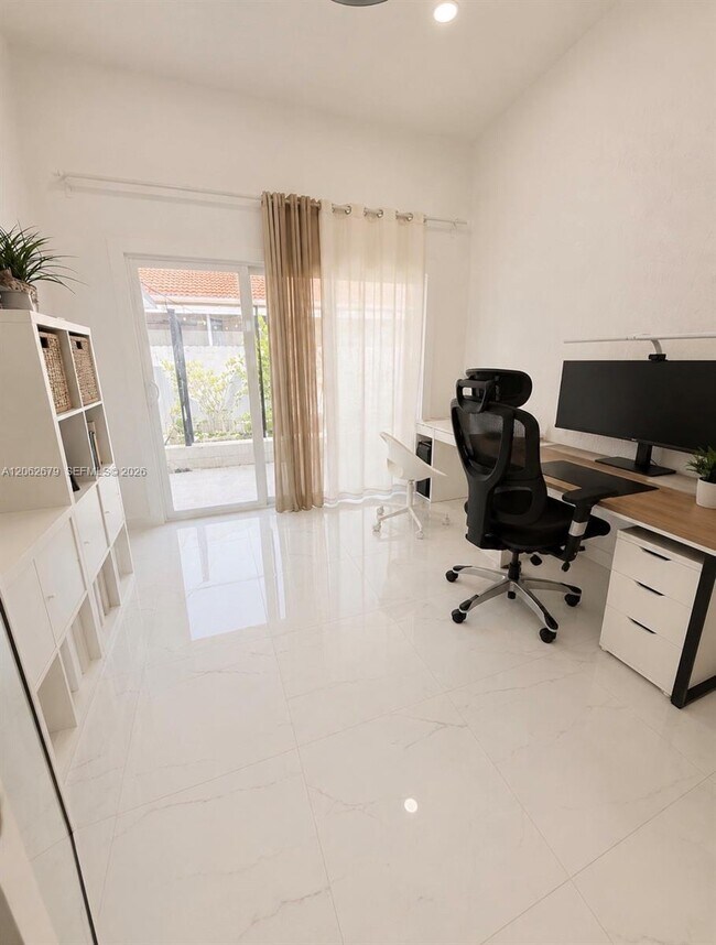 Foto del edificio - 5431 SW 163rd Ct