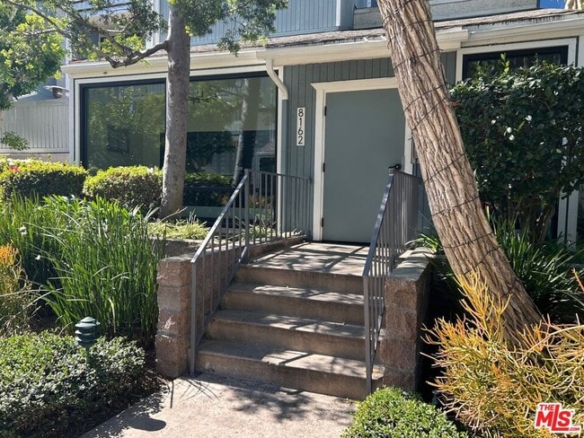 Foto del edificio - 8162 Manitoba St