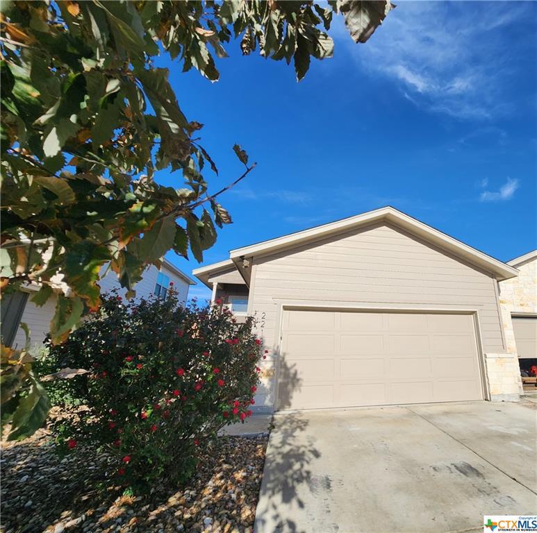 2213 Avery Village, New Braunfels, TX 78130 Townhome Rentals in New