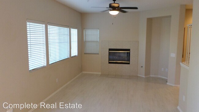 Foto del edificio - 3 br, 2.5 bath House - 33528 Winston Way # B