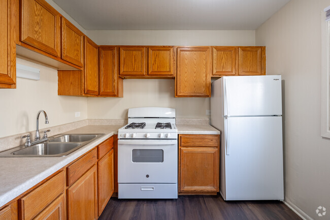 Hyde Park Low Income Apartments for Rent - Chicago, IL - 6 Rentals