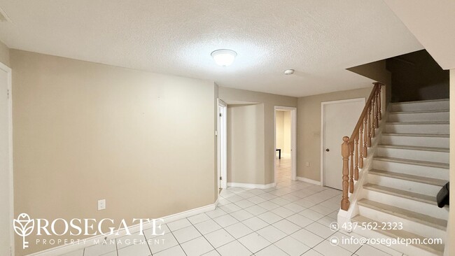 Photo du bâtiment - Spacious 2-Bedroom Apartment in Markham – ...