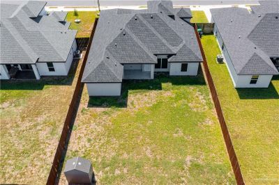 Building Photo - 1505 E Encino Ave