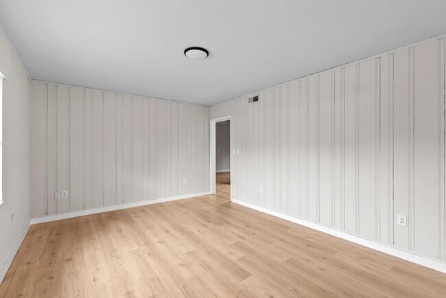 Foto del edificio - 725 40th Pl