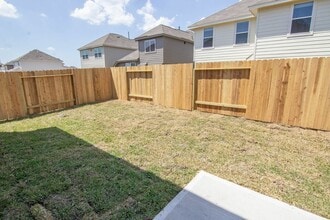 Building Photo - 16922 Lacey Bell Ln