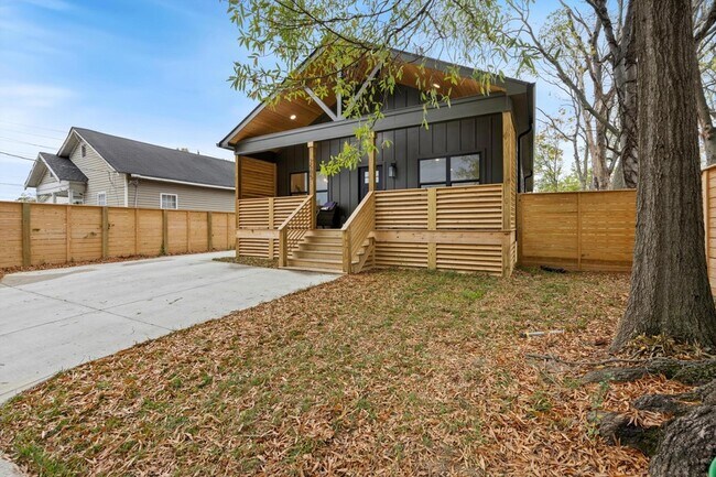 Foto del edificio - 2505 Vance Ave