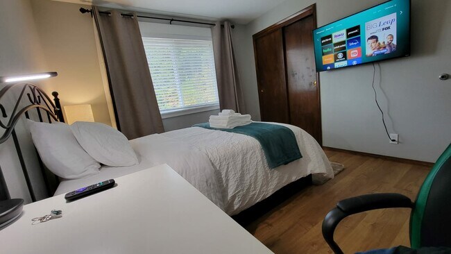 Foto del edificio - 1803 N 200th St