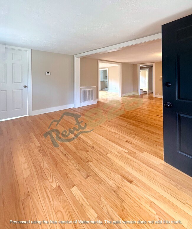 Foto del edificio - 85 Pennwood Ln