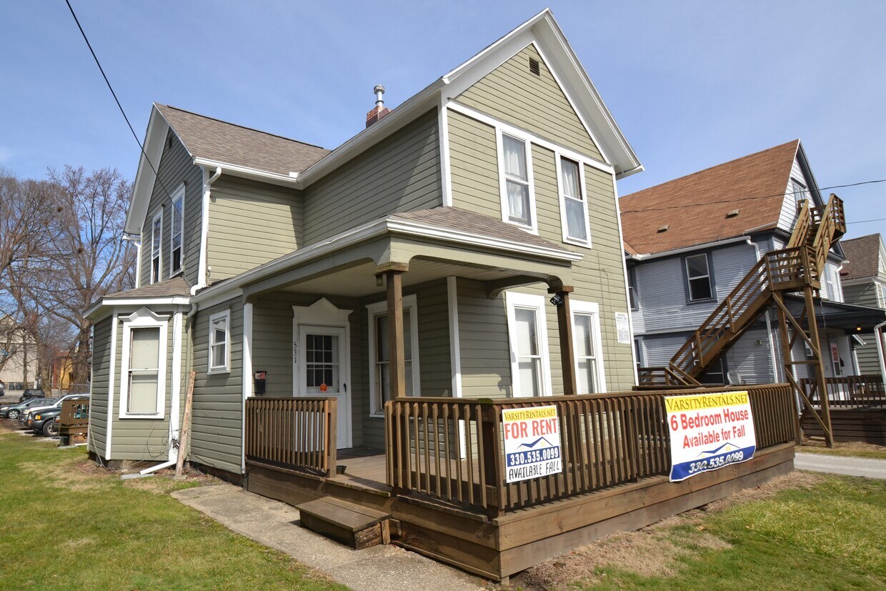 531 Carroll St, Akron, OH 44304 House Rental in Akron, OH