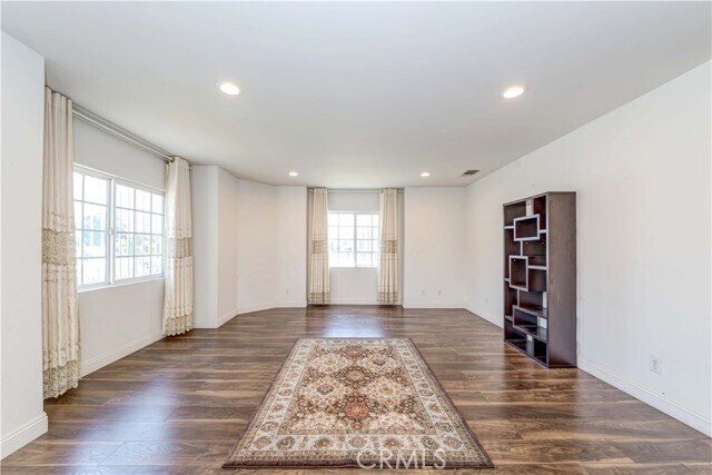 Building Photo - 13084 Francisquito Ave