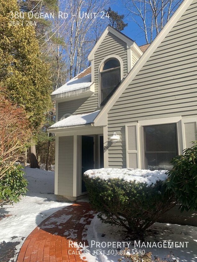 Primary Photo - Furnished Condo with Fireplace, Deck, and ...