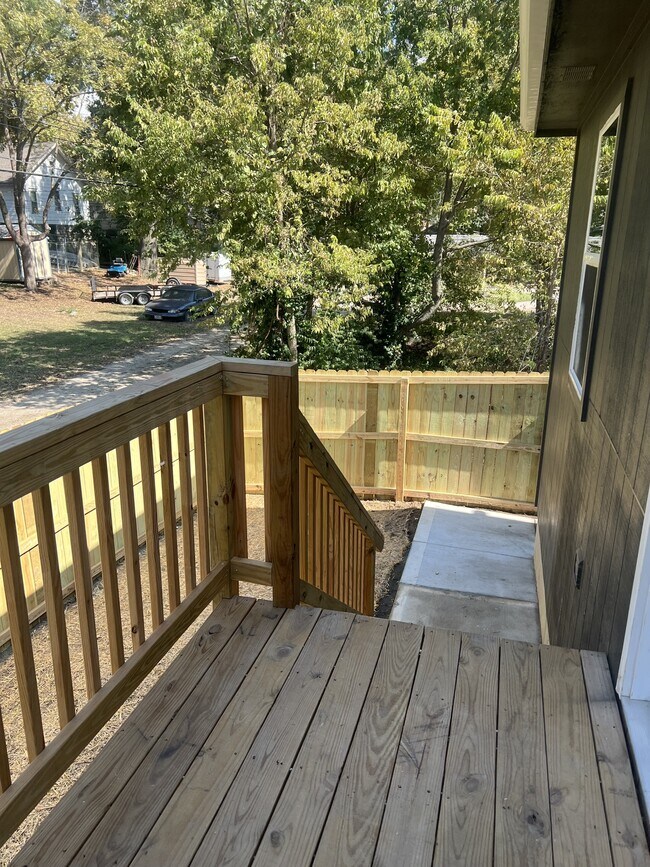 Foto del edificio - 219 W Culton St