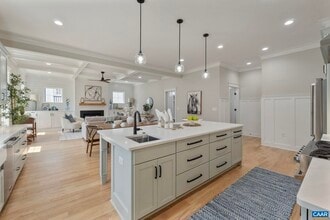 Building Photo - 1603 Griffen Grv