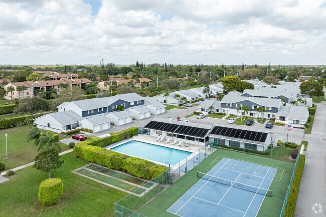 Aerial Photo - Arbours of the Palm Beaches