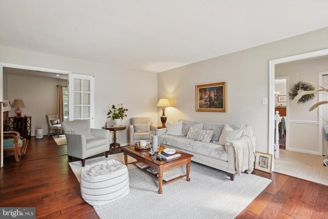Foto del edificio - 9116 Meadow Rue Ln