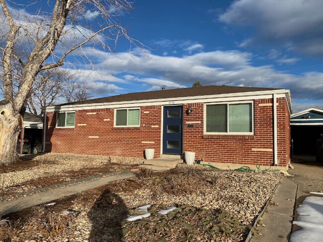 Building Photo - 8830 Ithaca Way