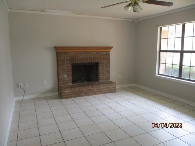 Building Photo - 4062 Torrey Pines Drive