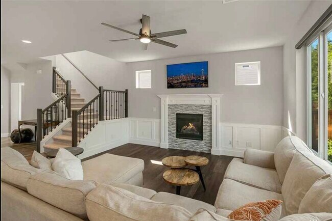 Living Room / Stairs - 2208 Cady Dr
