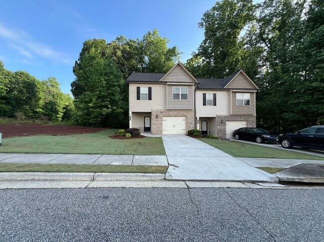 Building Photo - 229 Turtle Creek Dr