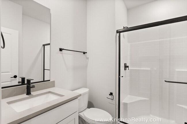 Building Photo - Beautiful Newer 5 BD* 3 BA* Home in the Ab...