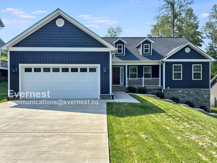 Foto principal - 1518 Lakeview Pkwy