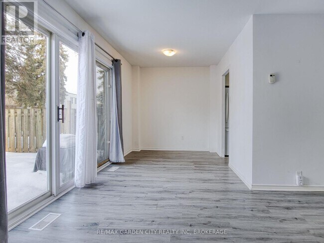 Photo du bâtiment - 176-17 OLD PINE TRAIL