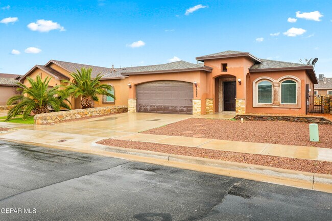 Building Photo - 2093 Charles Horak