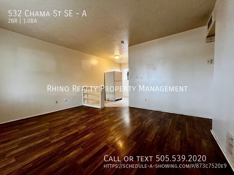 Foto principal - 1st Month Rent Free! Lovely 2 Bedroom, 1 B...