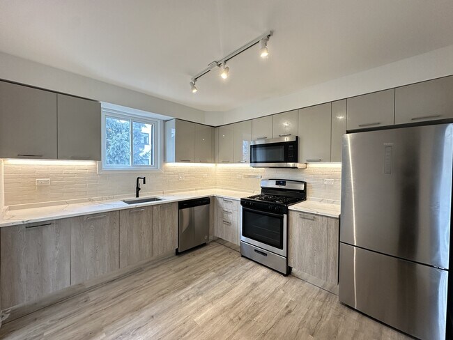 Foto del edificio - 7621 N Sheridan Rd