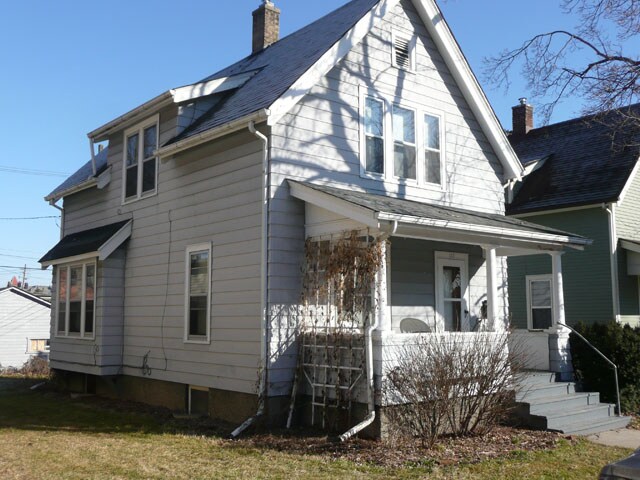 Building Photo - 111-119 Adams Ave