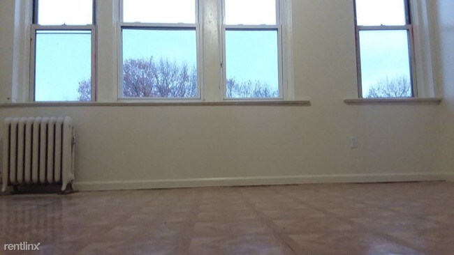 Foto del edificio - 3 br, 1 bath Apartment - 141 Park Ave # 143
