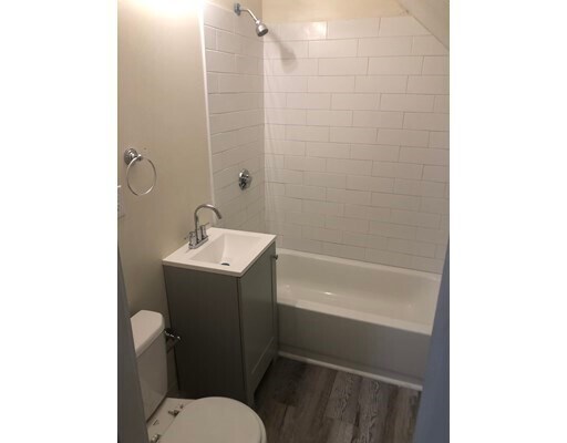 Foto del edificio - 3 Carlstad St