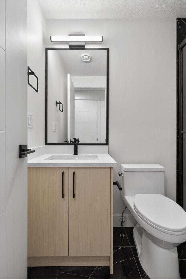 Building Photo - 8721 77 Ave NW