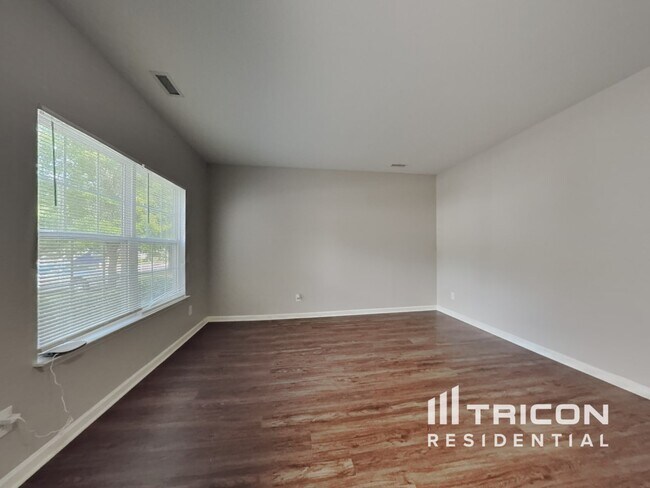 Foto del edificio - 5416 Neuse Forest Rd