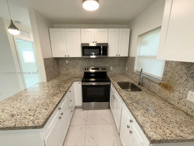 Foto del edificio - 335 NW 32nd St