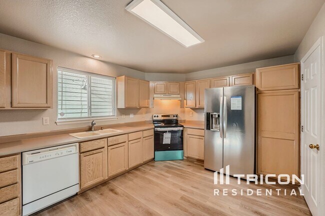 Foto del edificio - 16179 Peregrine Dr