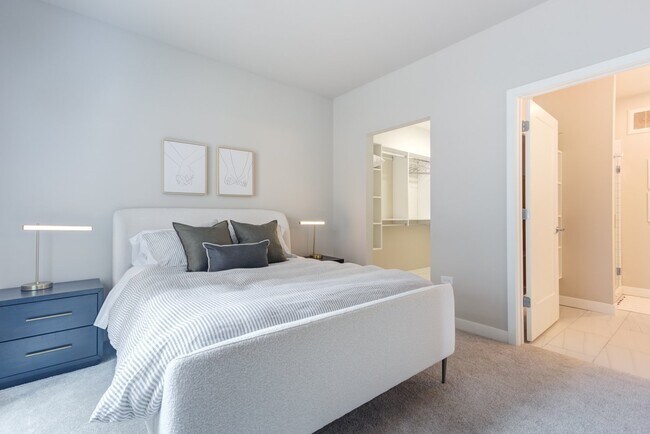 Foto del edificio - Dash Downers Grove